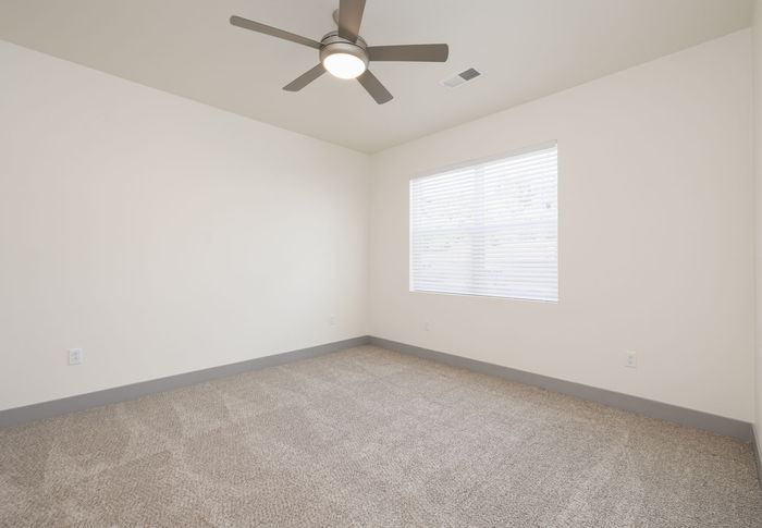 Eldorado Springs Apartments Bedroom