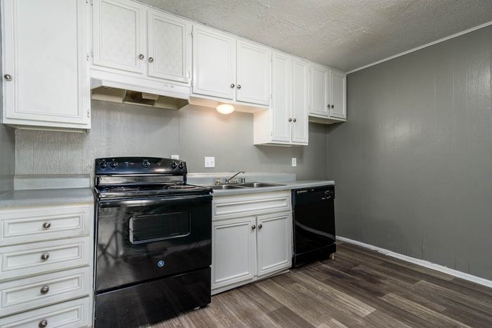 Sherwood Park Apartments, North Little Rock, Arkansas