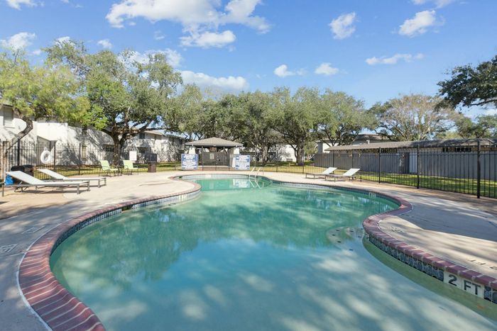 Autumn Sunrise Apartments, Corpus Christi, Texas