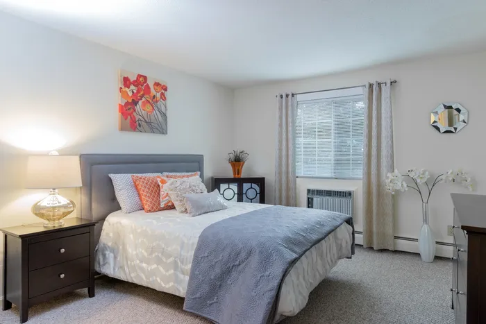 Elegant Master Bedroom | Apartments Manchester, NH | Greenview Village Apartments
