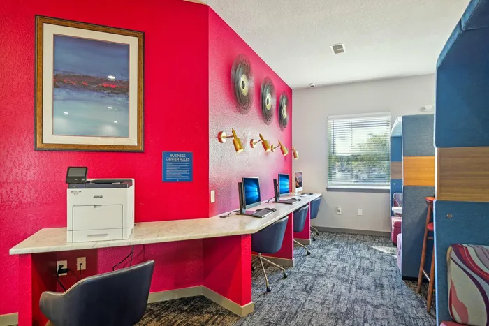 Study pods with modern seating and computer stations at The Preserve Murfreesboro.