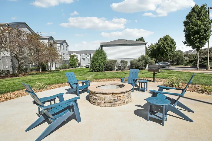 Outdoor fire pit with seating at The Preserve Murfreesboro
