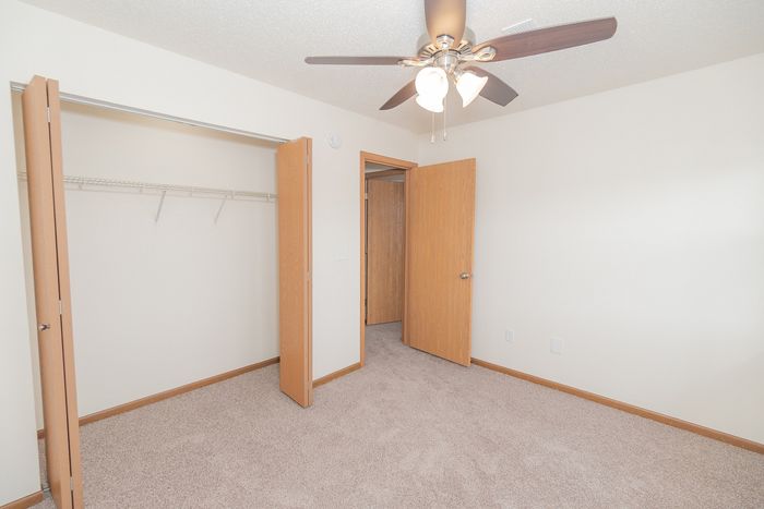 Polo Club - Empty Bedroom