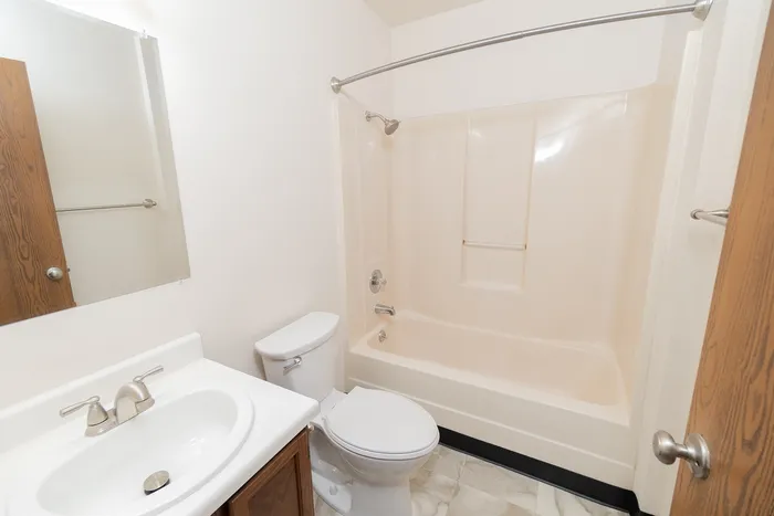 Polo Club - Bathroom Interior