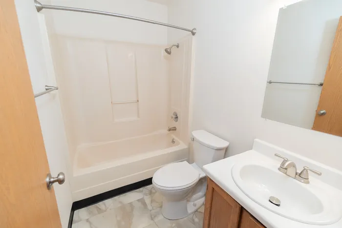 Polo Club - Bathroom Interior