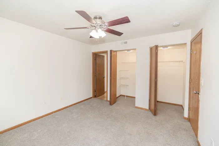 Polo Club - Empty Bedroom
