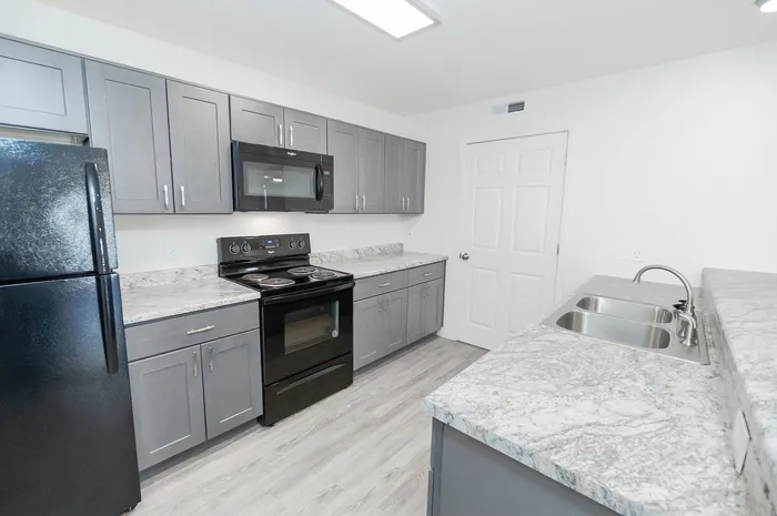 Scotsdale - Modern Kitchen