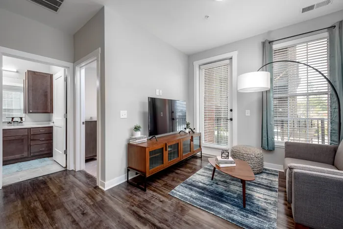 8 on the Park Living Room, Bathroom and Bedroom Entry