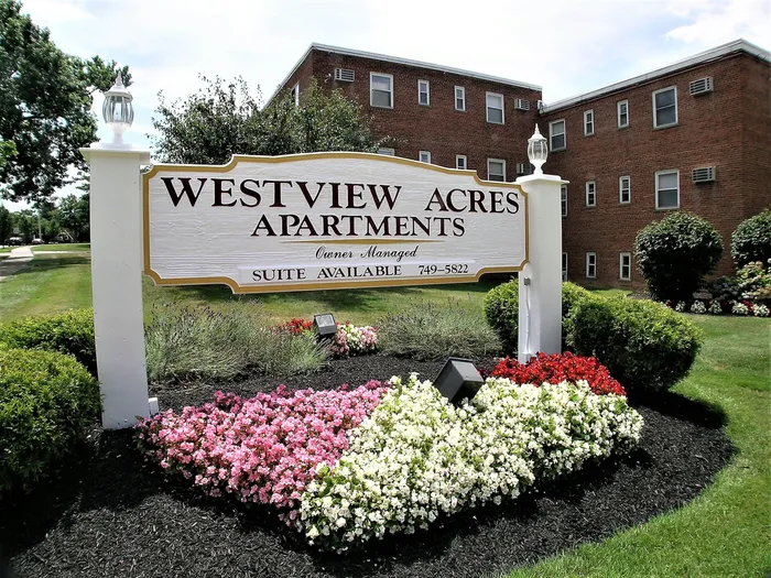 welcome sign