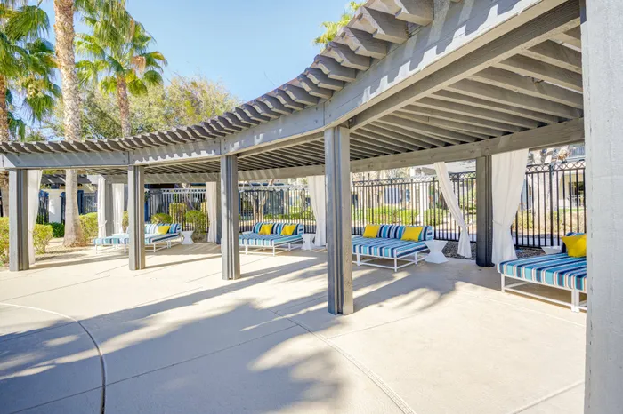 Pool Side Lounge at Lunaire Apartments | Goodyear, Arizona