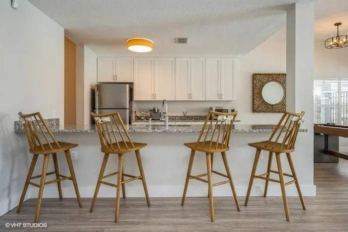 Calais Park Apartments | St. Petersburg, FL | Clubhouse Kitchen and Bar