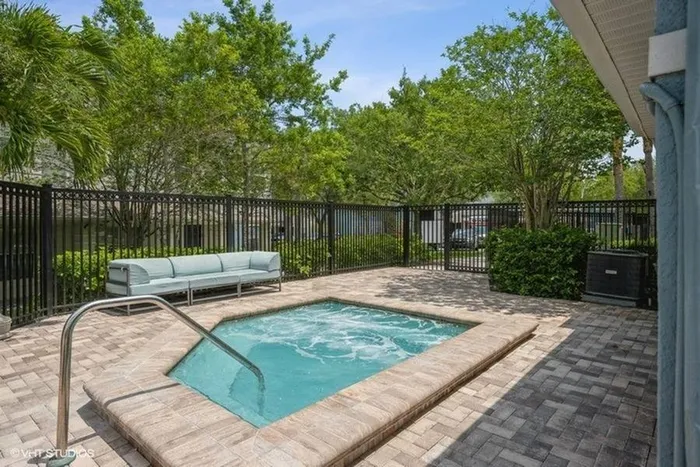 Calais Park Apartments | St. Petersburg, FL | Spa