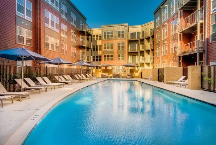 The Shelby | Alexandria, VA | Resort-Style Pool