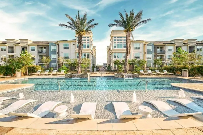Resort-Style Pool at Greenhouse; Houston Apartments