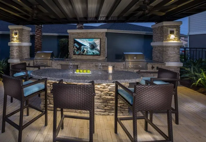 Outdoor Lounge Greenhouse  Best Apartments In Houston