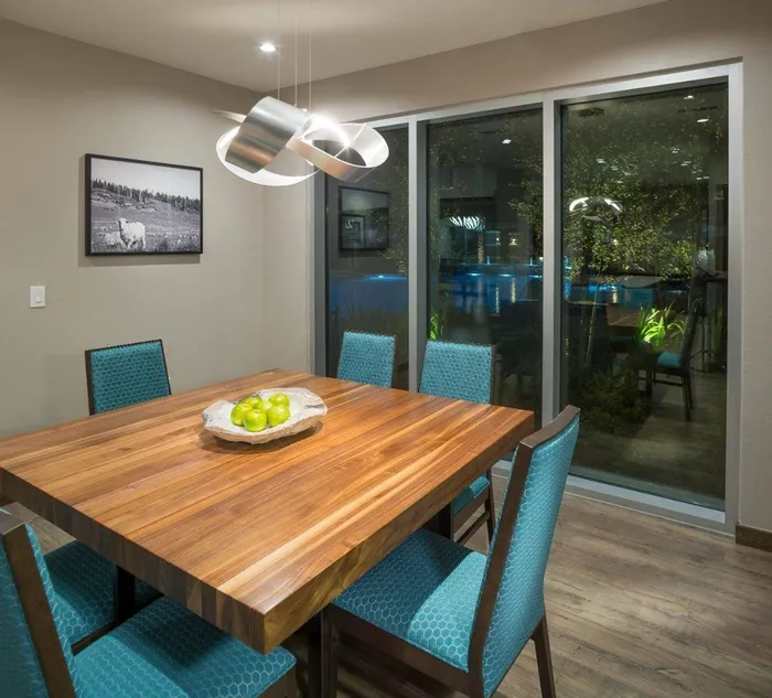 Inviting Dining Area and Greenhouse; Best Apartments In Houston