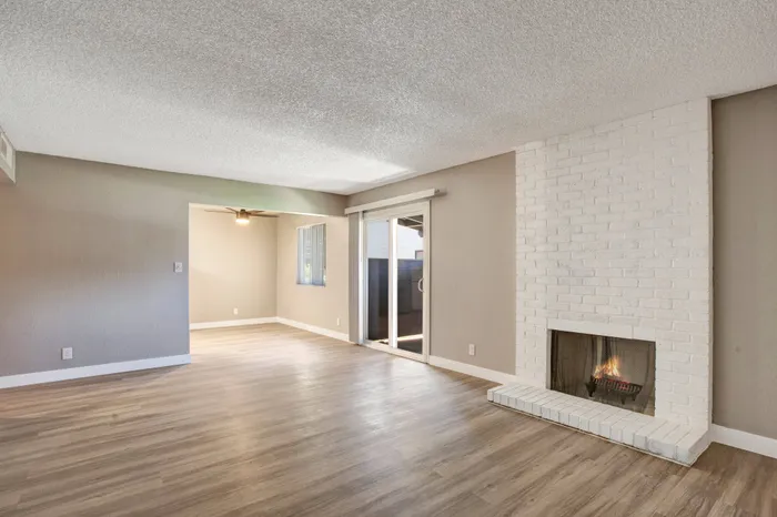 The Edison | Sacramento, CA | Open Living Space w/ Fireplace
