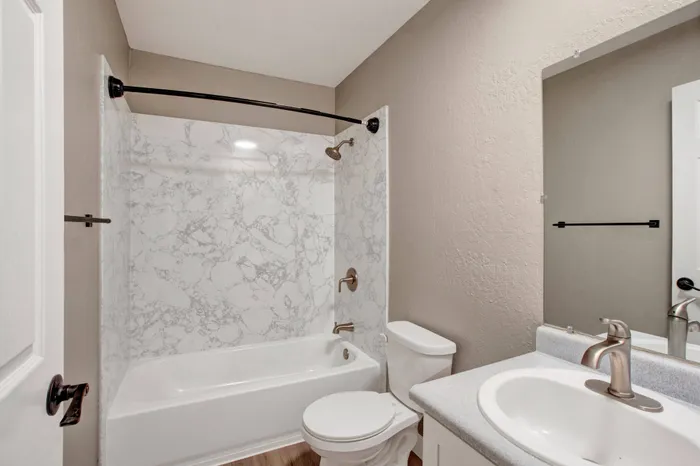 The Edison | Sacramento, CA | Bathroom