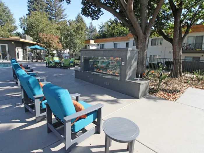 Resident Sun Deck at The Davenport; Sacramento Apartments