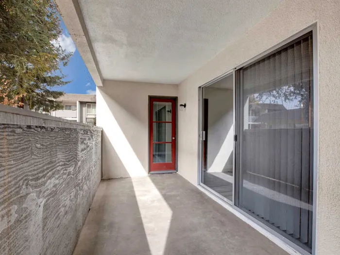 Patio River Blu Apartments  Apartments For Rent Sacramento