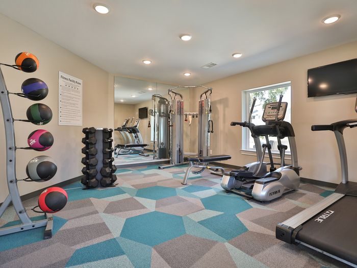 Barringer Square | Webster, TX | Fully Equipped Fitness Center
