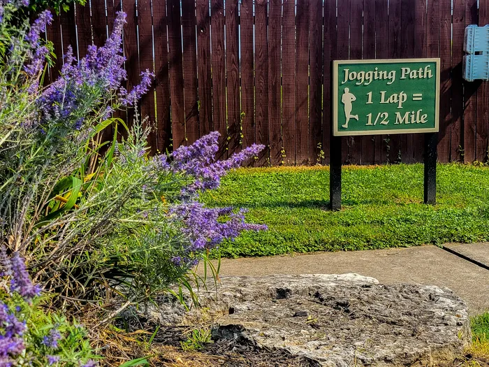 Tanglewood Apartments | Louisville, KY | Jogging Trails