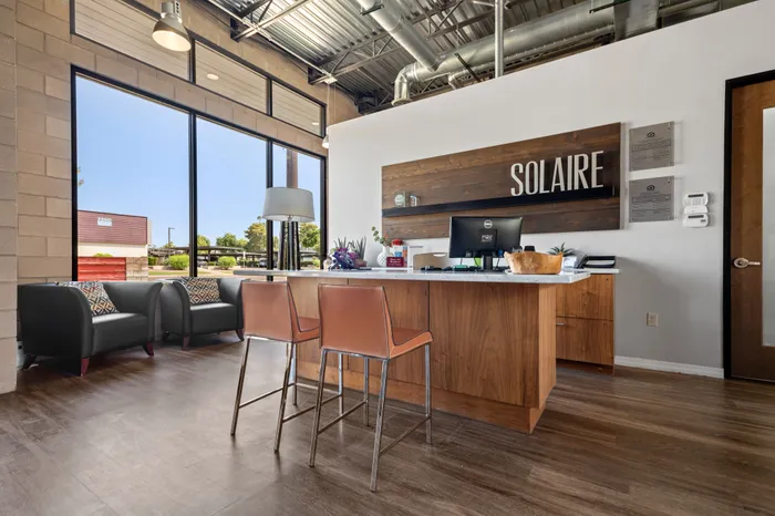 Solaire on Scottsdale | Tempe, AZ | Front Office