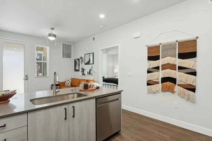 Maven on Broadway | Sacramento, CA | Kitchen