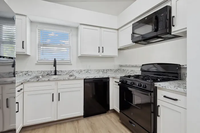 Aspire Apartment Homes | Canal Winchester, OH | Kitchen