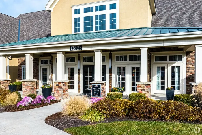 Greenwood Reserve | Lenexa, KS | Exterior