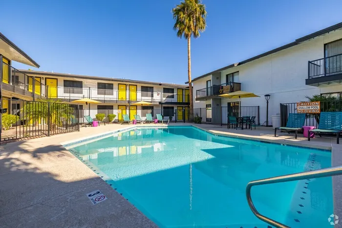 Dwell | Scottsdale, AZ | Swimming Pool