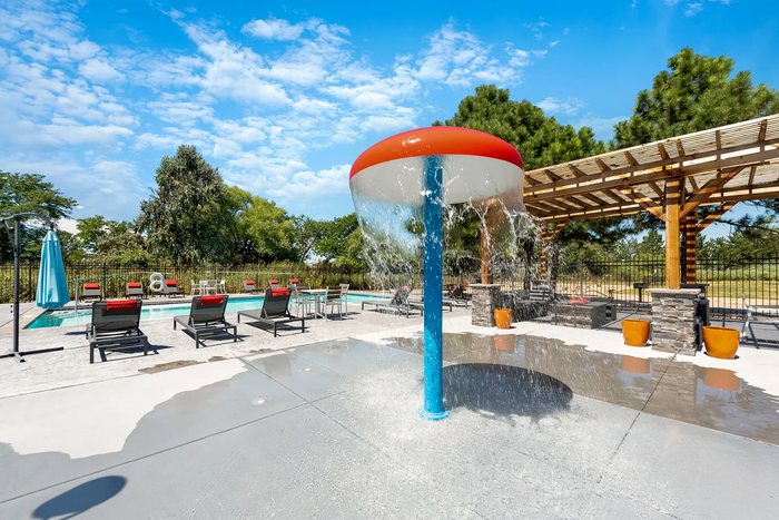 Splash pad