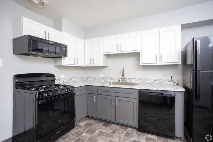 Steeplechase Village | Columbus, OH | Kitchen