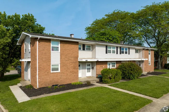 Steeplechase Village | Columbus, OH | Building Exterior