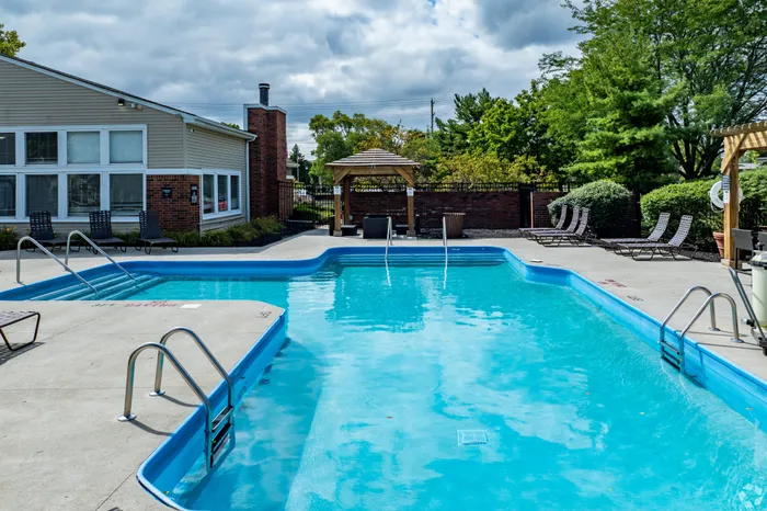 Hickory Creek Apartments | Columbus, OH | Resort-Style Swimming Pool