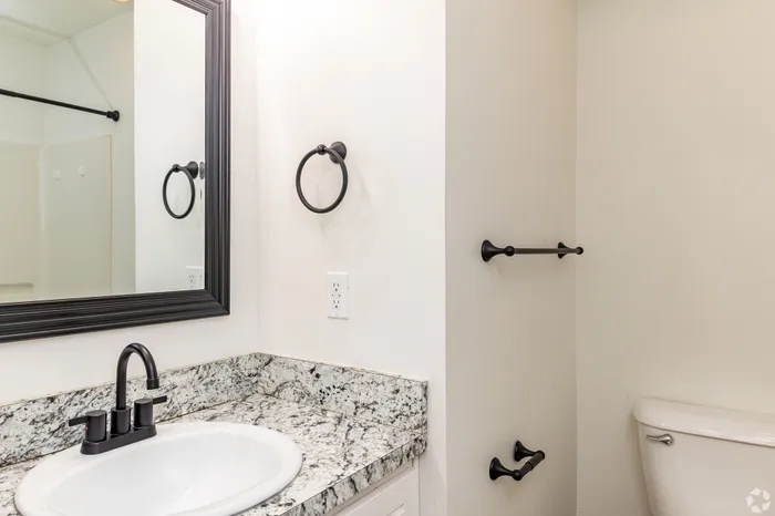 Aspire Apartment Homes | Canal Winchester, OH | Bathroom