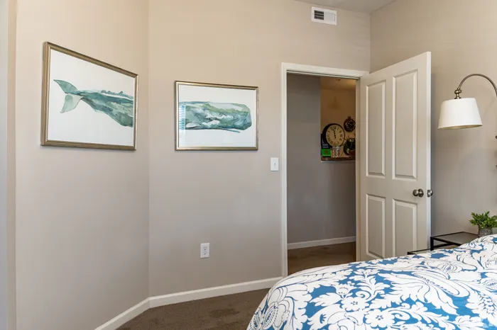 Four Pointe Apartments | Columbus, OH | Carpeted Bedroom
