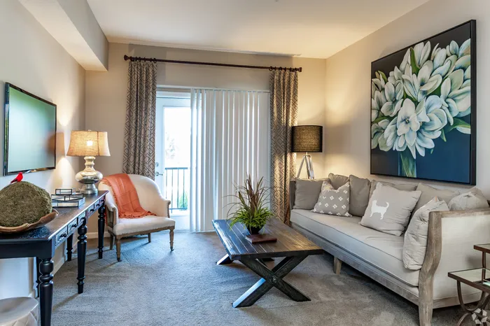 Four Pointe Apartments | Columbus, OH | Living Space