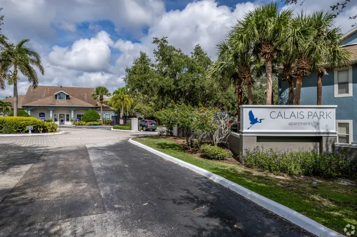 Calais Park Apartments | St. Petersburg, FL | Welcome to Calais Park!