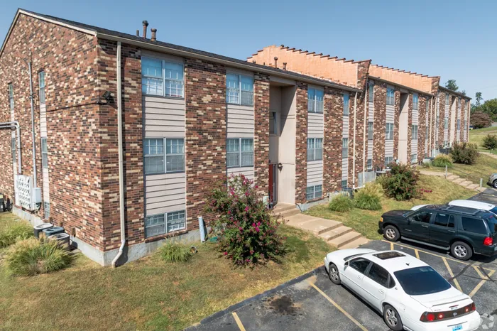 Skyview Commons | Jeffersontown, KY | Exterior