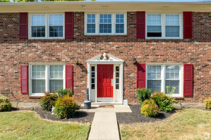 Skyview Commons | Jeffersontown, KY | Exterior