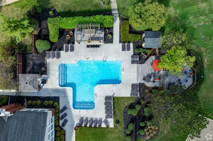 Hickory Creek Apartments | Columbus, OH | Resort-Style Pool Aerial