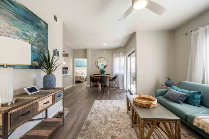 Estrella Gateway | Avondale, AZ | 2x2 Platinum Open Floor Plan and Spacious Living and Dining Area