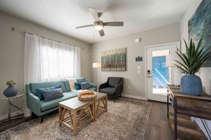 Estrella Gateway | Avondale, AZ | 2x2 Platinum Living Room