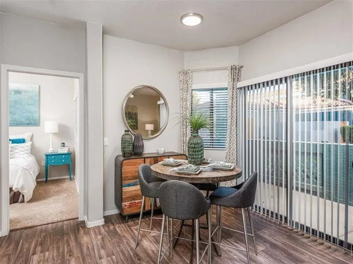 Estrella Gateway | Avondale, AZ | 2x2 Gold Dining Room