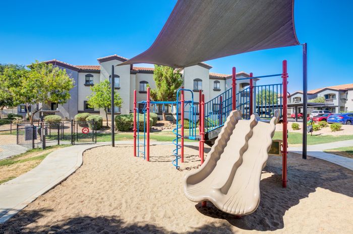 Estrella Gateway | Avondale, AZ | On-Site Playground