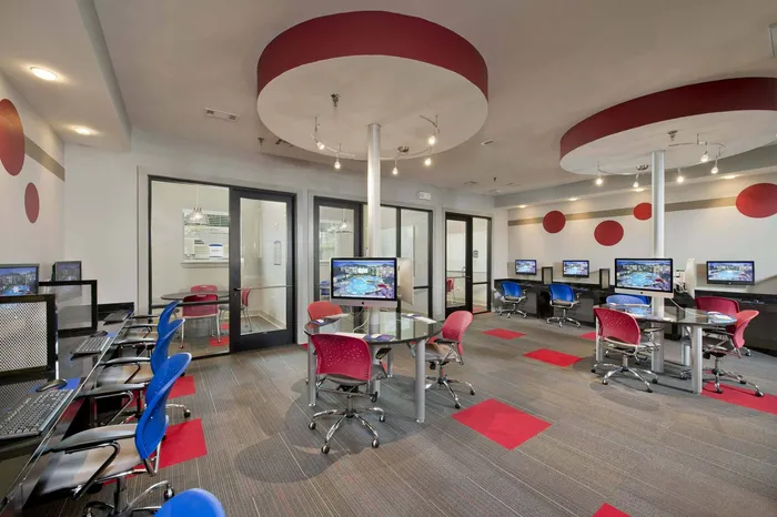 Resident Study Lounge | Domain Oxford | Apartments Oxford MS