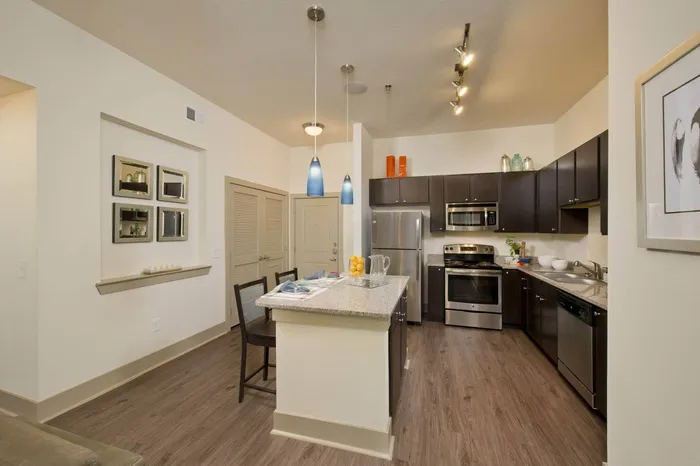 Modern Kitchen | Domain Oxford | Oxford Apartments