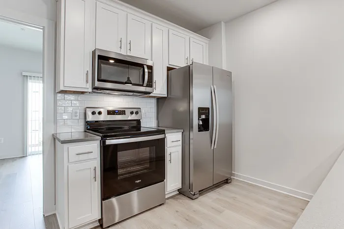 One Bedroom Kitchen
