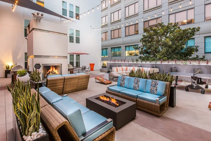 outdoor patio | Anaheim, CA Apartments | The Mix at CTR City